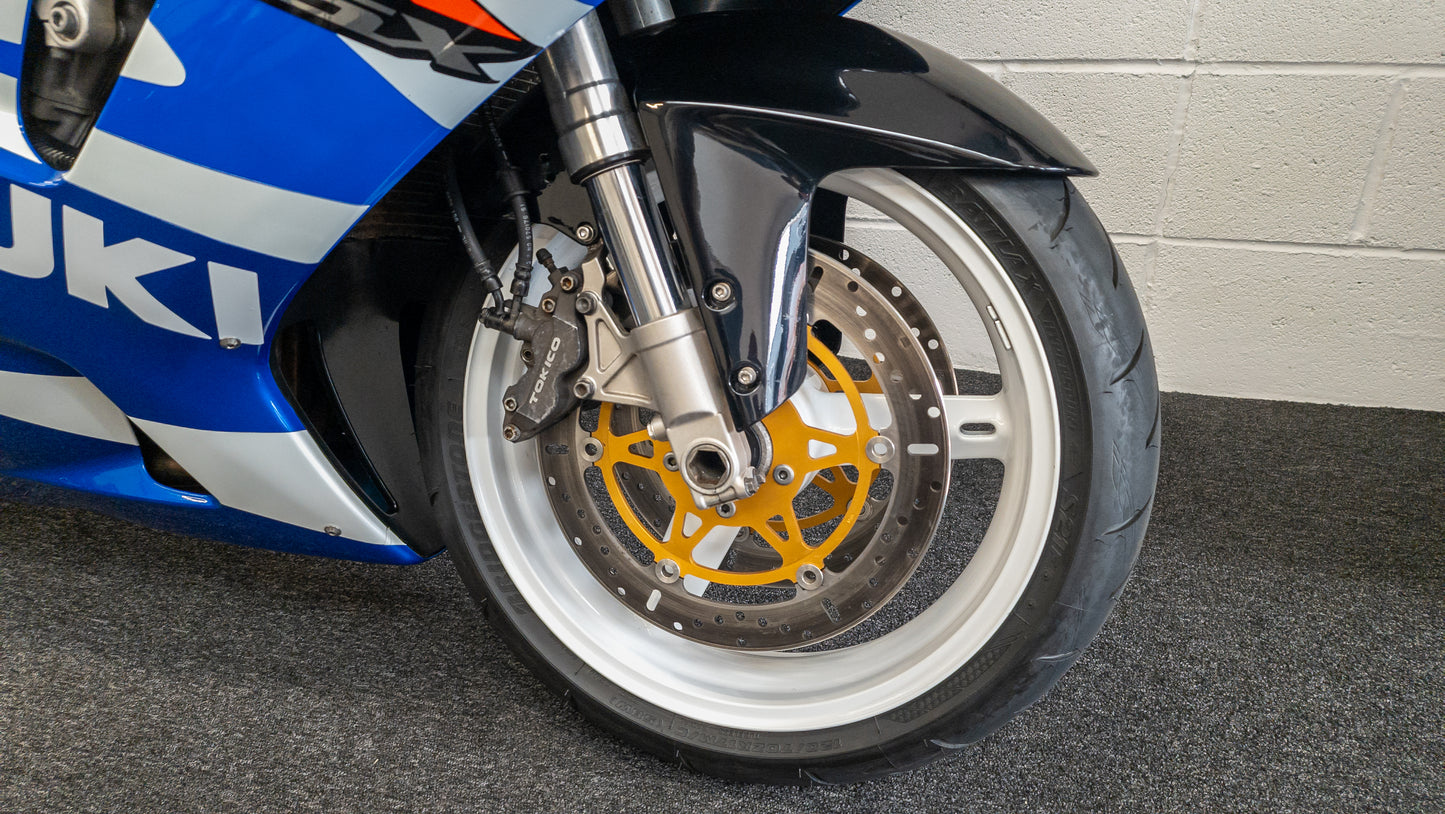 SUZUKI GSXR 750 K2 / YOSHI / 16K / HARRIS / OHLINS