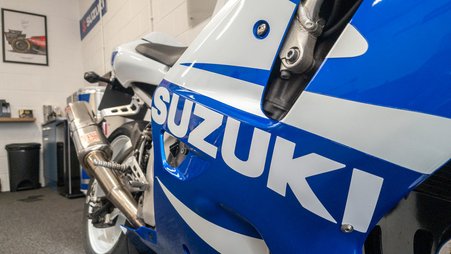 SUZUKI GSXR 750 K2 / YOSHI / 16K / HARRIS / OHLINS
