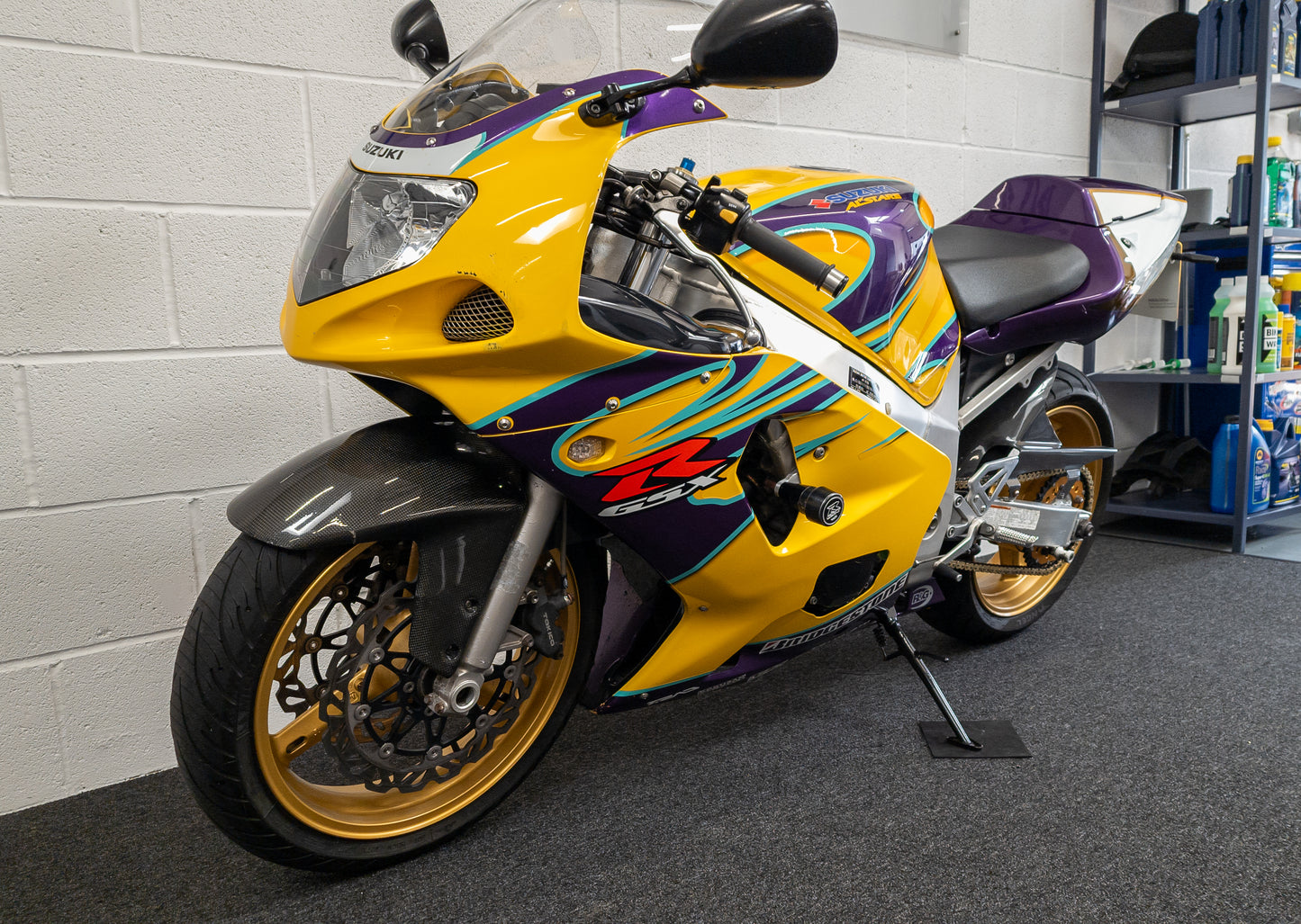 **SOLD** SUZUKI GSXR 600 K3 ALSTARE EDITION / 21K / MICRON / SEAT COWL