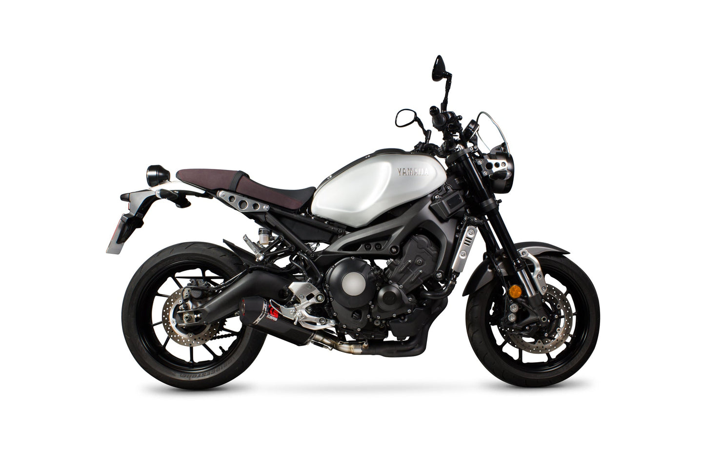 Yamaha XSR900 Serket Parallel Slip-on - Carbon fibre sleeve - Scorpion Exhaust
