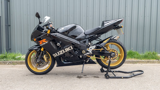 **SOLD** SUZUKI GSXR 1000 / LIMITED EDITION / LOW MILEAGE